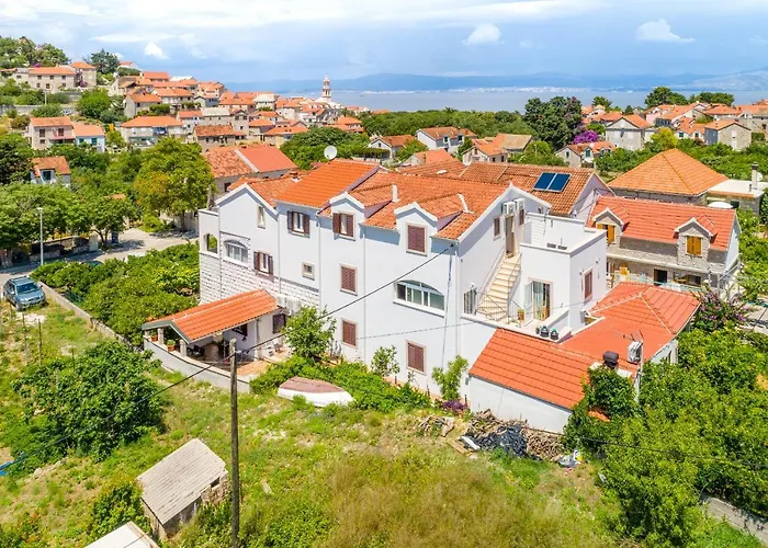 Dinka Appartement Sutivan