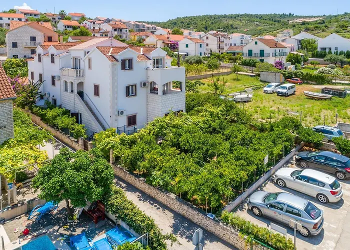 Appartement Dinka Sutivan