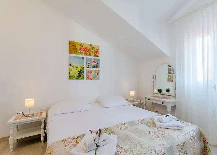 Dinka Appartement Sutivan