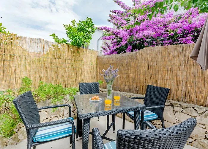 Dinka Appartement Sutivan