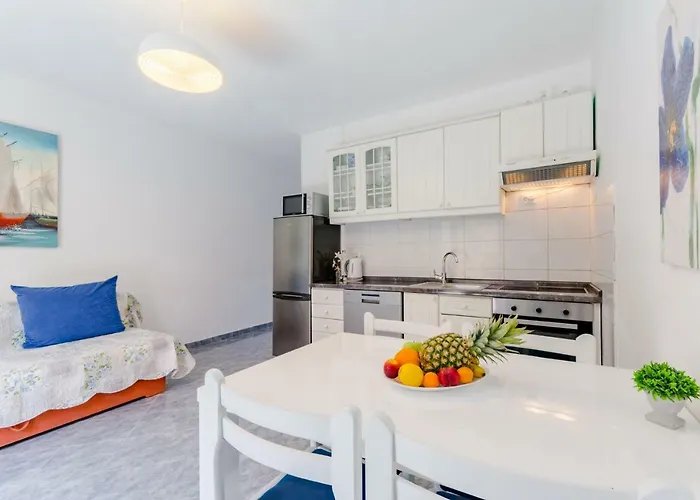 Dinka Appartement Sutivan