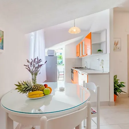 Dinka Апартаменты